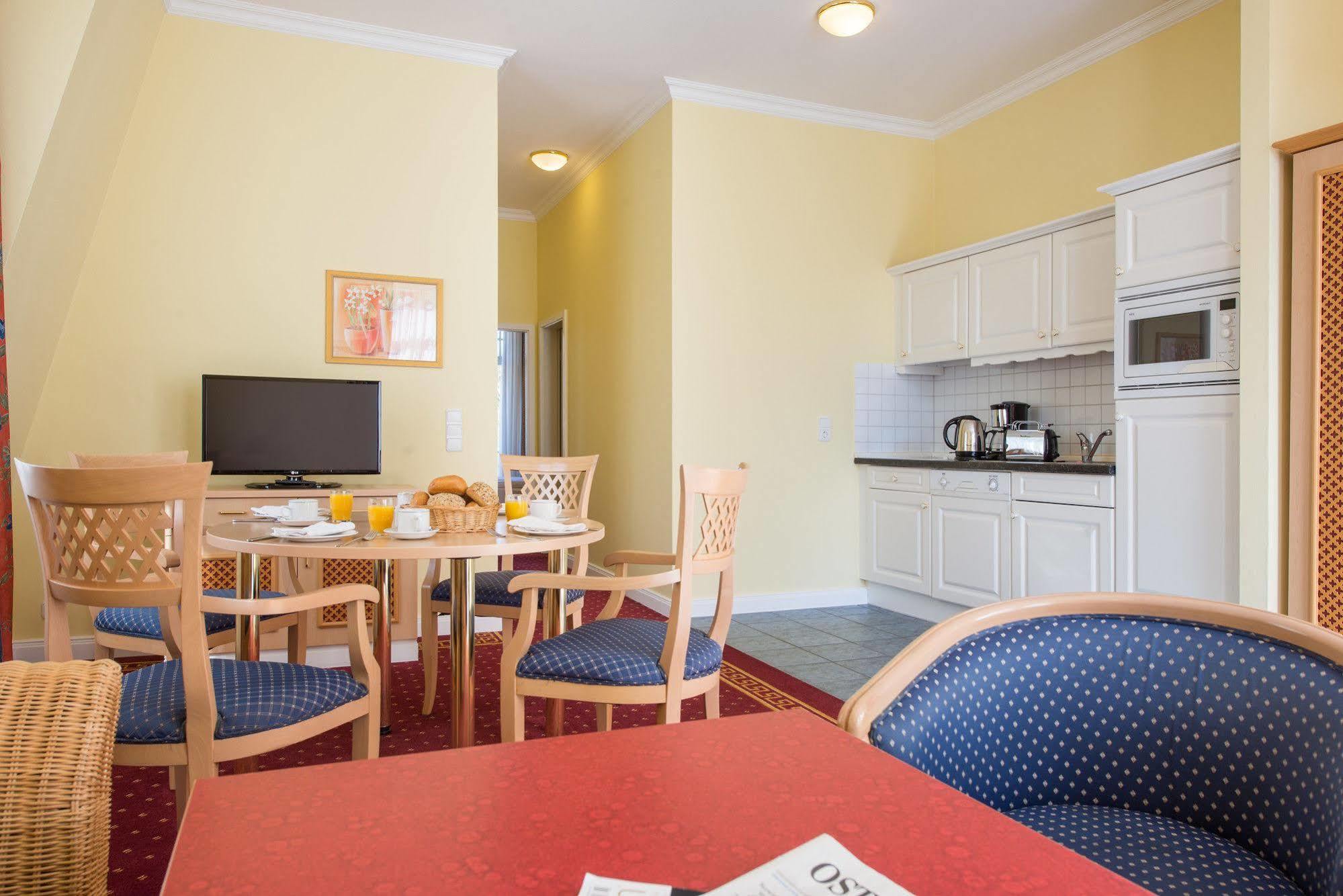 Aparthotel Kuehlungsborn, Villa Am Konzertgarten Zewnętrze zdjęcie